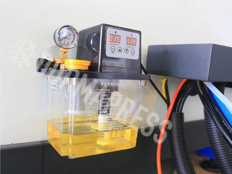 Fiber-Laser-cutter-picture