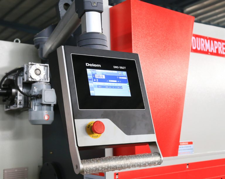 Shearing Machine Main Tank Hydraulic Shearing Machines for Sheet Metal – Accurate & Efficient Cutting
