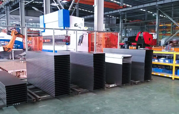 Sheet material palletizing