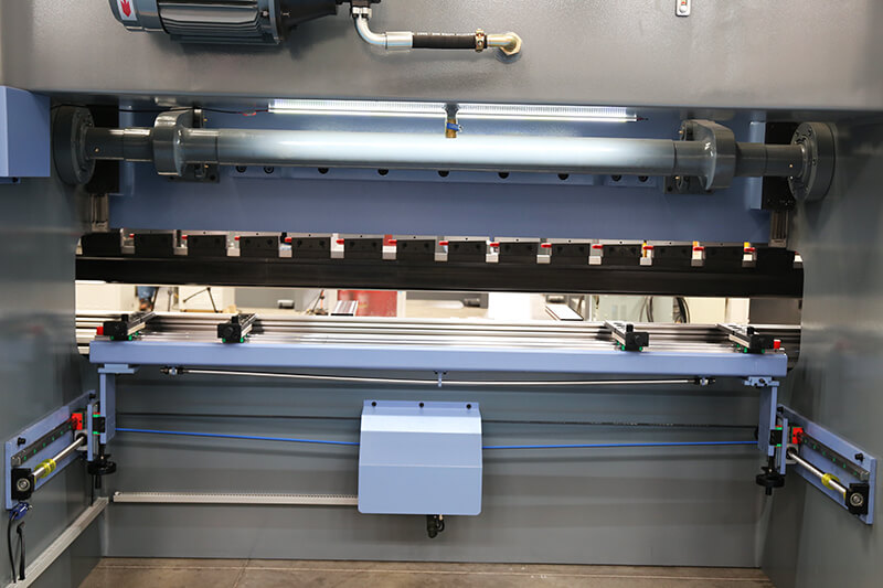 2 axis backguage