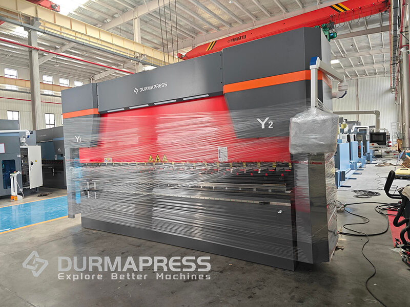 Pure electric press brake shipped to Singapore and hydraulic press brake shipped to Turkmenistan(2)