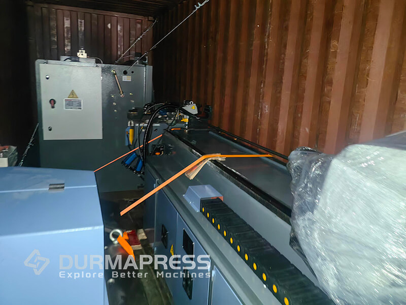 DP-ES 135T2500 Hydraulic Press BrakeQC12K-62500 Hydraulic Shearing Machine DW63CNC×2A- 1S Pipe Bending Machine QA28Y-6250 Angle Notching Machine to Saudi Arabia(2)