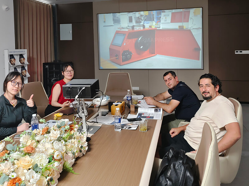 Azerbaijan customers visit(5)