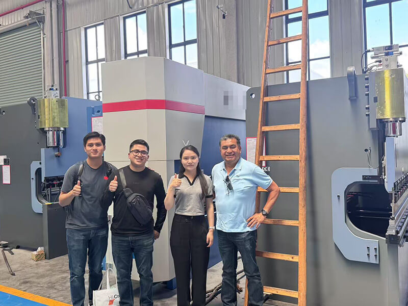 Visiting Mexican customers(2)