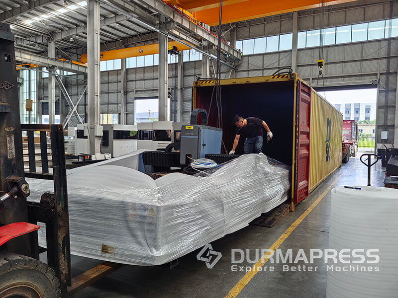 Laser cutting machine voltage regulatorair compressor flame cutting machine shipped to Peru(6)