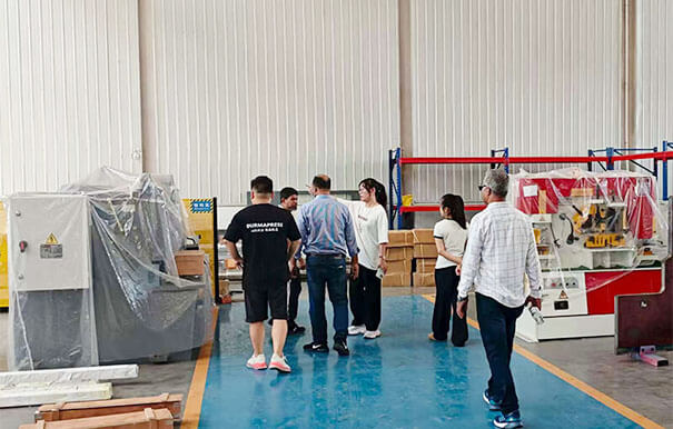 Bangladeshi Customers Visit Durmapress_0006_4