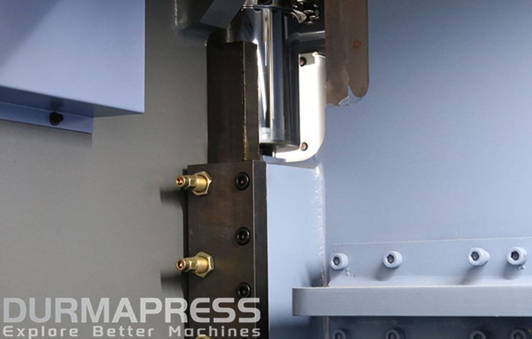 How to Choose Hydraulic Oil for Press Brakes_0007_5