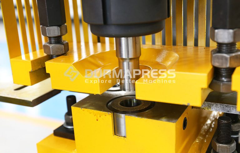 Hydraulic Ironworker Machine8