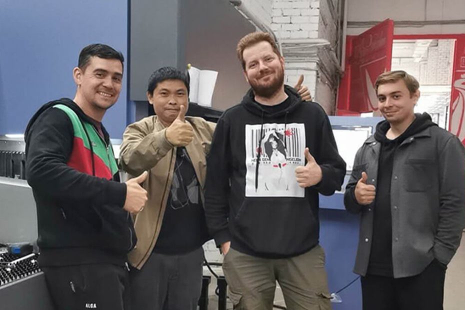 After-Sales Engineers Travel-cover