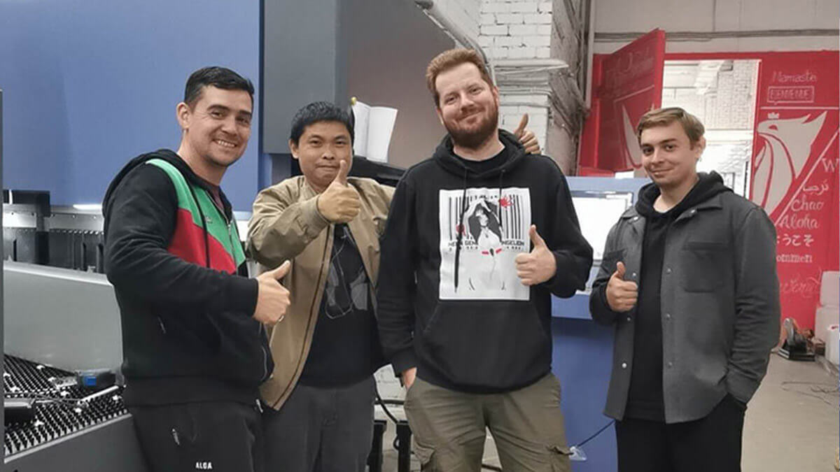 After-Sales Engineers Travel-cover