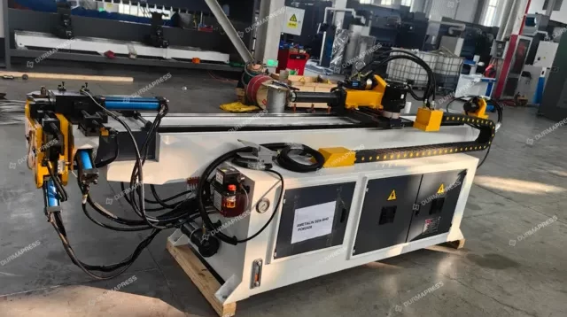 DW38CNC×2A-1S CNC pipe bender final inspection