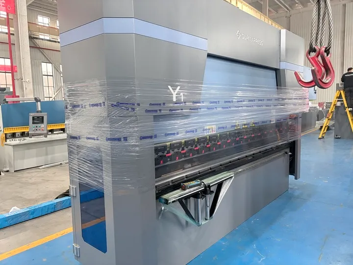 Durmapress hydraulic press brakes ready for shipment to Ukraine