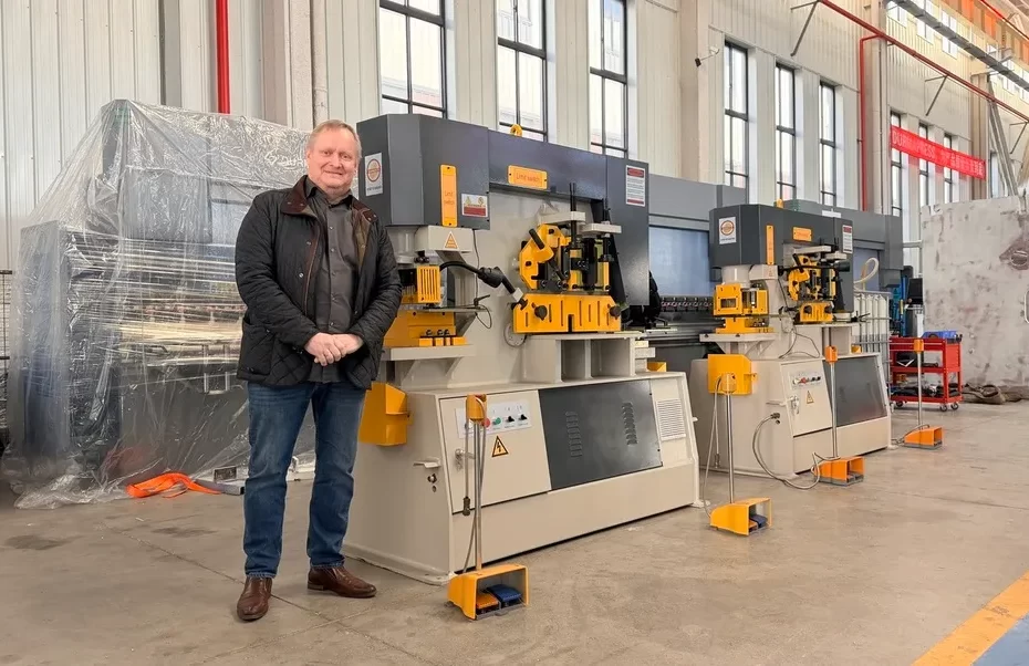 Swedish customer visiting Durmapress factory after placing CNC press brake order
