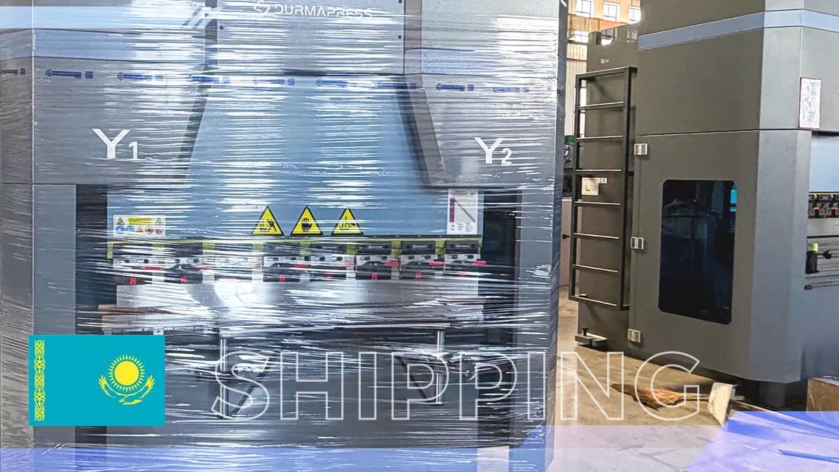 Final quality inspection before dispatch of hydraulic press brake