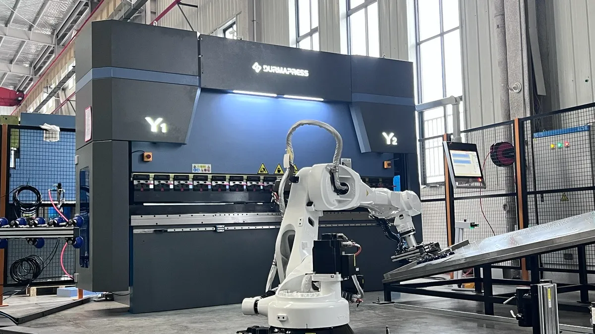 robotic bending cells