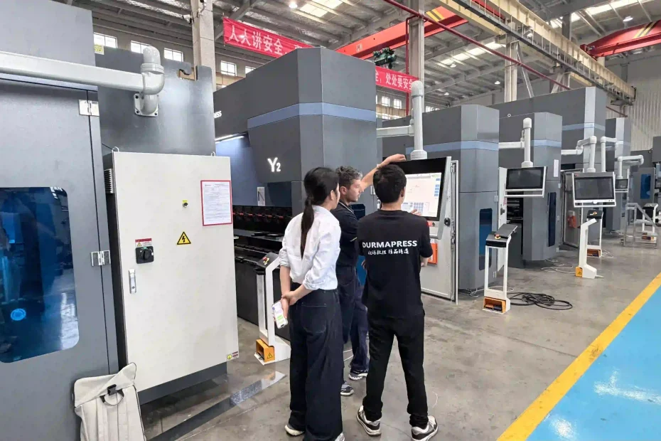 Italy Client Visits Durmapress Factory for Inspection