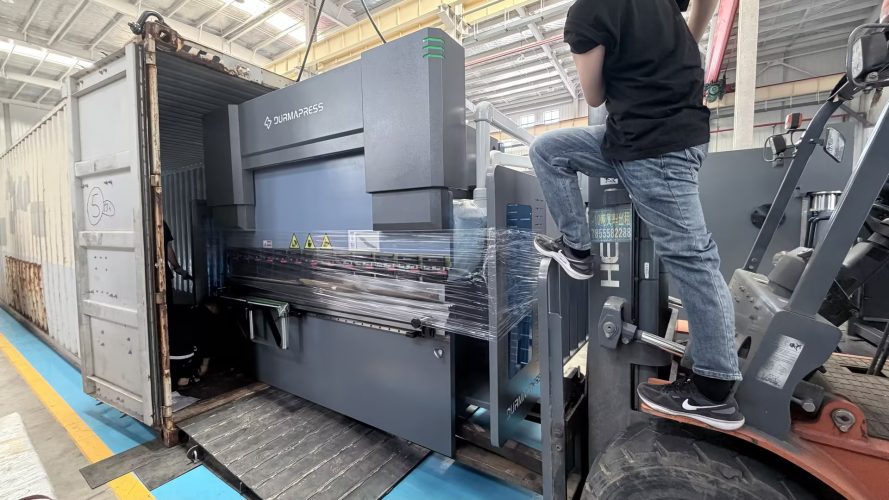 Hydraulic Press Brake Shipment to Thailand